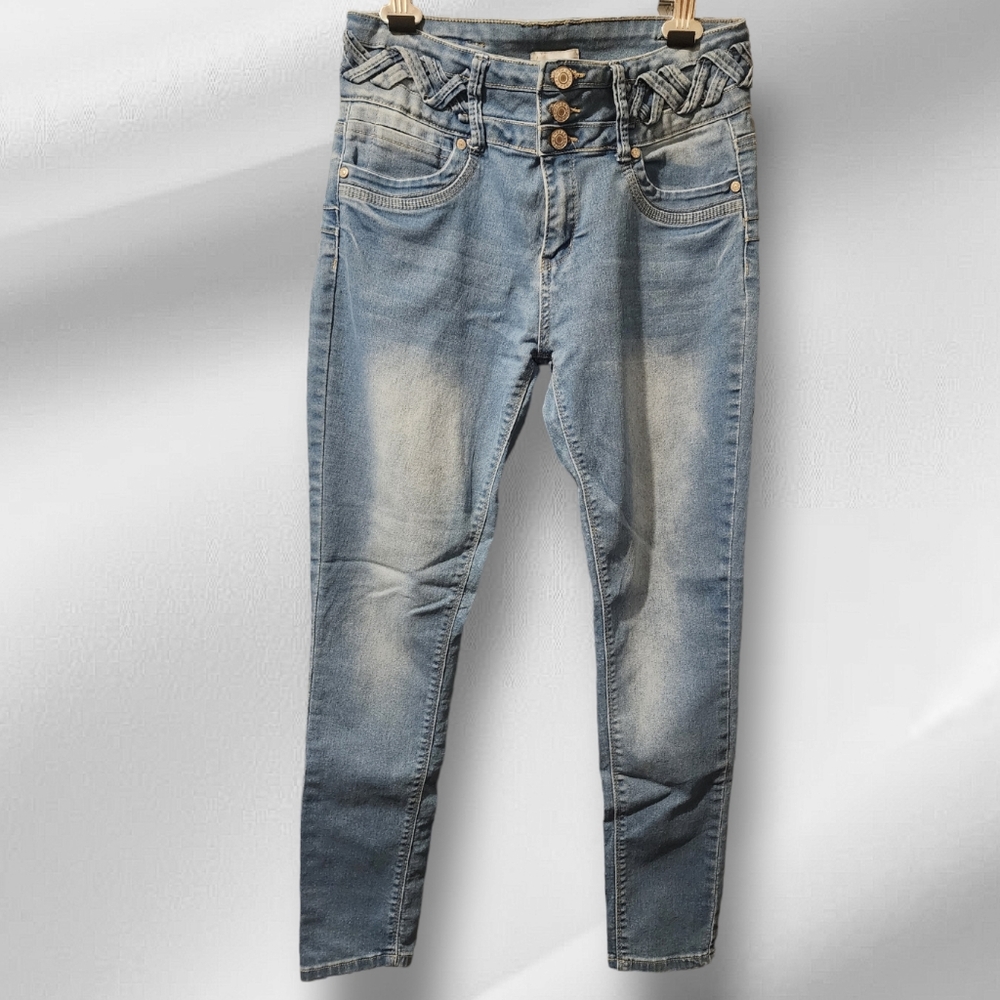 Woman's Jeans
